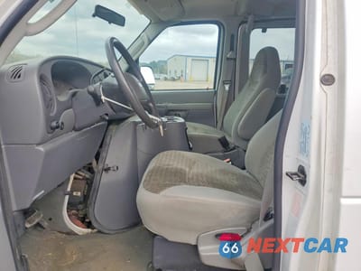 Zdjęcie 7 z 13 samochodu: 2003 FORD ECONOLINE E350 SUPER DUTY WAGON VIN:1FBSS31L13HA72252 - miniatura