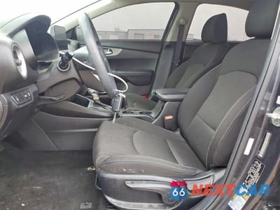 Zdjęcie 7 z 12 samochodu: 2019 KIA FORTE LXS VIN:3KPF24AD6KE058444 - miniatura