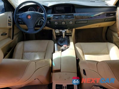 Zdjęcie 8 z 12 samochodu: 2007 BMW 5 SERIES VIN:WBANE53567CW60707 - miniatura