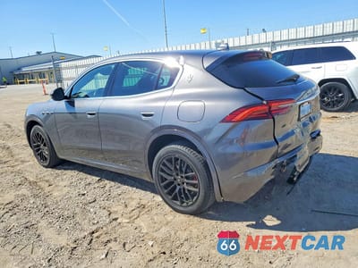 Drugie zdjęcie samochodu z przodu: 2023 MASERATI GRECALE GT VIN:ZN682AVA3P7416001 - miniatura