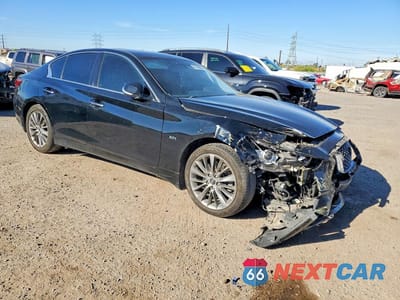 Czwarte zdjęcie samochodu z boku: 2019 INFINITI Q50 3.0T LUXE VIN:JN1EV7AP7KM512235 - miniatura