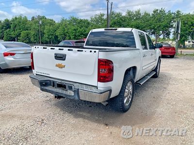 Czwarte zdjęcie samochodu z boku: 2013 CHEVROLET SILVERADO C1500 LT VIN:3GCPCSE07DG292435 - miniatura