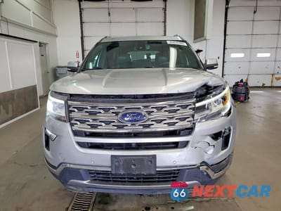 Piąte zdjęcie samochodu w środku: 2018 FORD EXPLORER LIMITED VIN:1FM5K8F83JGA69507 - miniatura