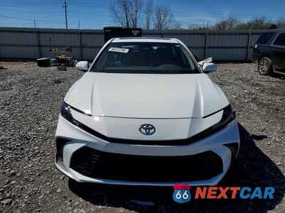 Piąte zdjęcie samochodu w środku: 2025 TOYOTA CAMRY SE VIN:4T1DAACK7SU096315 - miniatura