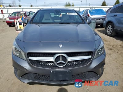 Piąte zdjęcie samochodu w środku: 2015 MERCEDES-BENZ CLA 250 4MATIC VIN:WDDSJ4GB4FN219470 - miniatura