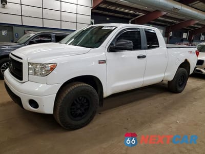 2013 TOYOTA TUNDRA GRADE 5TFUY5F14DX283247 - główne zdjęcie licytacji z USA - miniatura