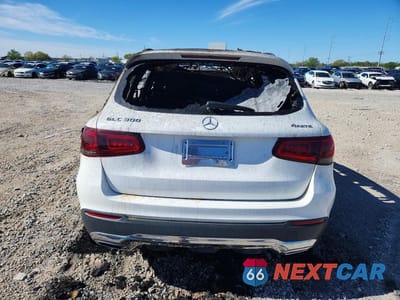 Zdjęcie 6 z 12 samochodu: 2020 MERCEDES-BENZ GLC 300 4MATIC VIN:W1N0G8EB5LF784397 - miniatura