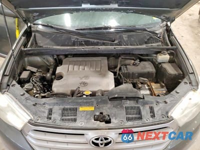 Zdjęcie 12 z 13 samochodu: 2011 TOYOTA HIGHLANDER BASE VIN:5TDBK3EH4BS077652 - miniatura