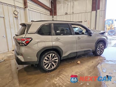 Trzecie zdjęcie samochodu z tyłu: 2025 SUBARU FORESTER TOURING VIN:JF2SLDTC8SH472238 - miniatura