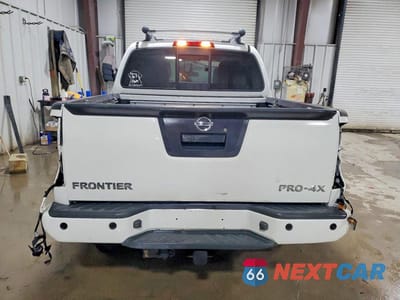 Zdjęcie 6 z 12 samochodu: 2020 NISSAN FRONTIER PRO-4X VIN:1N6ED0EB6LN717723 - miniatura