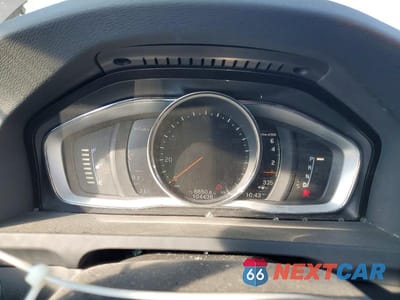 Zdjęcie 9 z 13 samochodu: 2018 VOLVO V60 CROSS COUNTRY PREMIER VIN:YV440MWK0J2053964 - miniatura