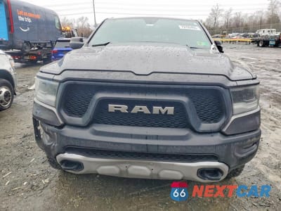 Piąte zdjęcie samochodu w środku: 2019 RAM 1500 REBEL VIN:1C6RRFEG8KN860991 - miniatura