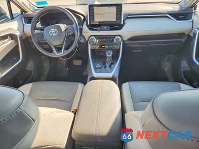 Zdjęcie 8 z 12 samochodu: 2019 TOYOTA RAV4 HYBRID LIMITED VIN:2T3DWRFV8KW044611 - miniatura