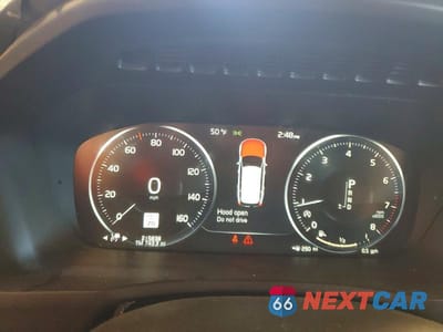 Zdjęcie 9 z 12 samochodu: 2017 VOLVO XC90 T6 VIN:YV4A22PL6H1106904 - miniatura