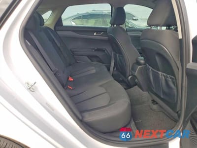 Zdjęcie 10 z 12 samochodu: 2024 KIA K5 LXS VIN:5XXG14J27RG253458 - miniatura