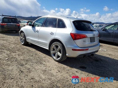 Drugie zdjęcie samochodu z przodu: 2010 AUDI Q5 PREMIUM PLUS VIN:WA1MKAFP1AA087712 - miniatura