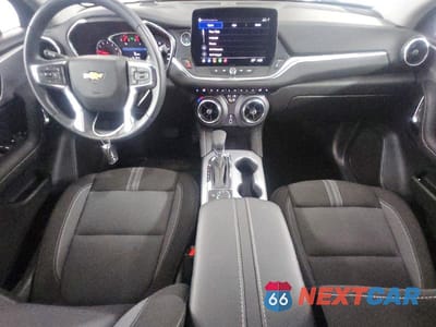 Zdjęcie 8 z 13 samochodu: 2026 CHEVROLET BLAZER 2LT VIN:3GNKBCR48TS146953 - miniatura