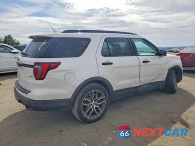 Trzecie zdjęcie samochodu z tyłu: 2018 FORD EXPLORER SPORT VIN:1FM5K8GT0JGB02658 - miniatura