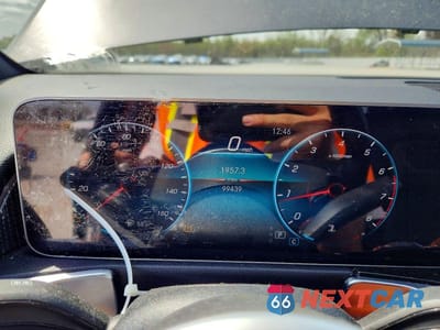 Zdjęcie 9 z 11 samochodu: 2020 MERCEDES-BENZ GLB 250 4MATIC VIN:WDC4M4HB6LW006836 - miniatura