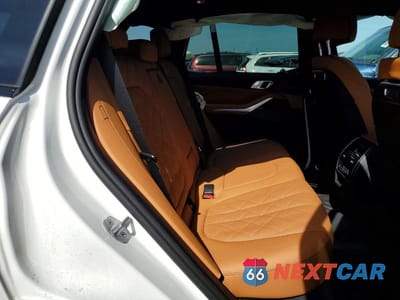 Zdjęcie 11 z 13 samochodu: 2026 BMW X5 XDRIVE50E VIN:5UX43EU07T9026867 - miniatura