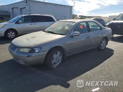 1997 TOYOTA CAMRY XLE V6 JT2BF22K6V0016205 - główne zdjęcie licytacji z USA - miniatura