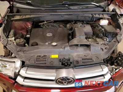 Zdjęcie 12 z 12 samochodu: 2019 TOYOTA HIGHLANDER XLE VIN:5TDJZRFH3KS943172 - miniatura