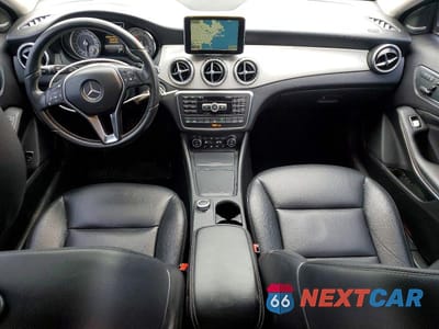 Zdjęcie 8 z 12 samochodu: 2015 MERCEDES-BENZ GLA 250 4MATIC VIN:WDCTG4GB5FJ037324 - miniatura