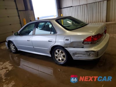 Drugie zdjęcie samochodu z przodu: 2002 HONDA ACCORD EX VIN:1HGCG66832A105848 - miniatura