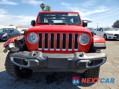Piąte zdjęcie samochodu w środku: 2019 JEEP WRANGLER UNLIMITED SAHARA VIN:1C4HJXEN5KW593531 - miniatura