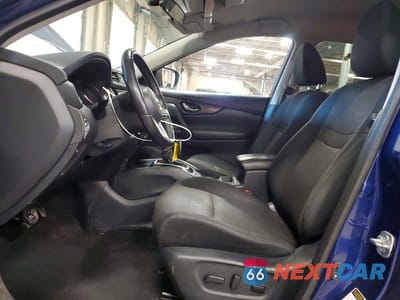 Zdjęcie 7 z 14 samochodu: 2018 NISSAN ROGUE SV VIN:5N1AT2MV8JC800652 - miniatura