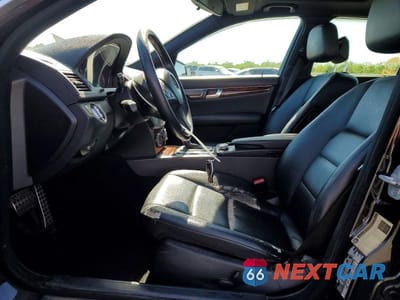 Zdjęcie 7 z 12 samochodu: 2011 MERCEDES-BENZ C 300 VIN:WDDGF5EB0BA516611 - miniatura