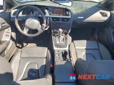 Zdjęcie 8 z 12 samochodu: 2010 AUDI A5 PREMIUM PLUS VIN:WAULFAFHXAN022801 - miniatura