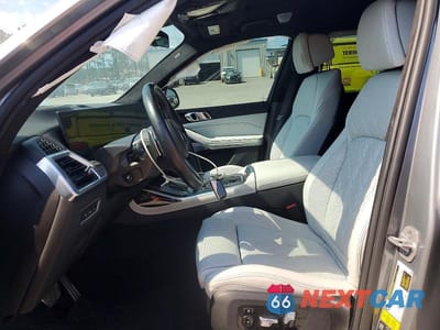 Zdjęcie 7 z 12 samochodu: 2024 BMW X7 XDRIVE40I VIN:5UX23EM01R9S23534 - miniatura