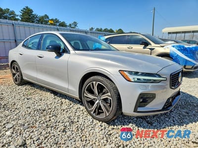 Czwarte zdjęcie samochodu z boku: 2024 VOLVO S60 CORE VIN:7JRL12TK7RG291296 - miniatura