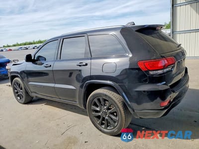 Drugie zdjęcie samochodu z przodu: 2018 JEEP GRAND CHEROKEE LAREDO VIN:1C4RJEAG7JC512822 - miniatura