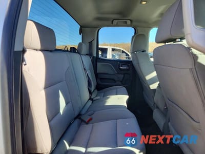 Zdjęcie 10 z 12 samochodu: 2018 GMC SIERRA K1500 VIN:1GTV2LECXJZ229593 - miniatura