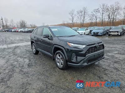 Trzecie zdjęcie samochodu z tyłu: 2024 TOYOTA RAV4 XLE VIN:2T3P1RFV7RC450497 - miniatura