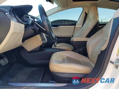 Zdjęcie 7 z 12 samochodu: 2016 TESLA MODEL S VIN:5YJSA1E29GF169371 - miniatura