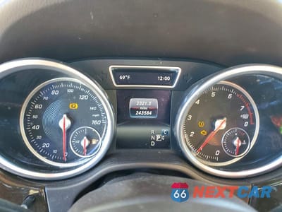 Zdjęcie 9 z 12 samochodu: 2017 MERCEDES-BENZ GLE 350 VIN:4JGDA5JB7HA903047 - miniatura