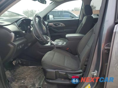 Zdjęcie 7 z 13 samochodu: 2019 CHEVROLET TRAVERSE LS VIN:1GNERFKW4KJ216793 - miniatura