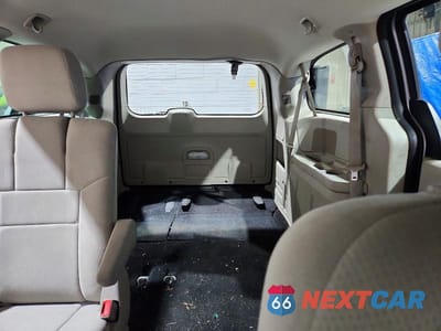 Zdjęcie 10 z 13 samochodu: 2013 DODGE GRAND CARAVAN SE VIN:2C4RDGBG5DR795136 - miniatura