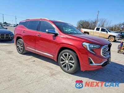 Czwarte zdjęcie samochodu z boku: 2019 GMC TERRAIN DENALI VIN:3GKALSEX6KL244291 - miniatura