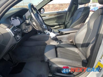 Zdjęcie 7 z 12 samochodu: 2018 BMW 530E VIN:WBAJA9C5XJB033426 - miniatura
