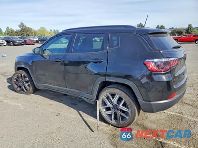 Drugie zdjęcie samochodu z przodu: 2026 JEEP COMPASS LATITUDE VIN:3C4NJDBN6TT200455 - miniatura