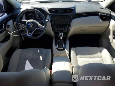 Zdjęcie 8 z 13 samochodu: 2019 NISSAN ROGUE SPORT SV VIN:JN1BJ1CP7KW241822 - miniatura