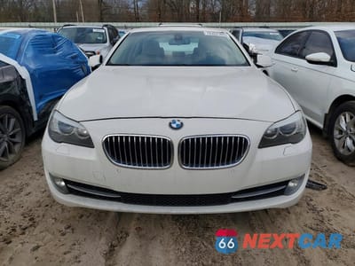 Piąte zdjęcie samochodu w środku: 2012 BMW 528 I VIN:WBAXG5C59CDX03153 - miniatura