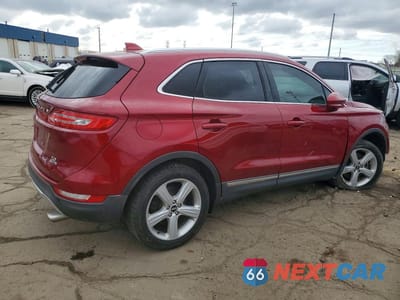 Trzecie zdjęcie samochodu z tyłu: 2015 LINCOLN MKC VIN:5LMCJ1A99FUJ14652 - miniatura