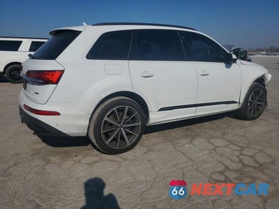 Trzecie zdjęcie samochodu z tyłu: 2021 AUDI Q7 PREMIUM PLUS VIN:WA1LXAF70MD031812 - miniatura