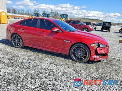 Czwarte zdjęcie samochodu z boku: 2015 JAGUAR XF 3.0 SPORT AWD VIN:SAJWJ0FFXF8U69479 - miniatura