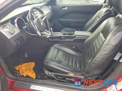 Zdjęcie 7 z 11 samochodu: 2006 FORD MUSTANG GT VIN:1ZVHT85H065129971 - miniatura